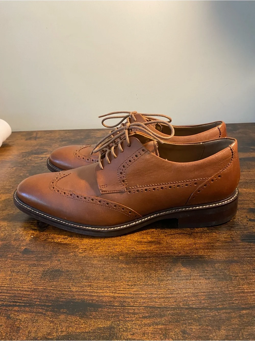 Cole Haan Men's Classic Tan Leather Wingtip Derby Shoes